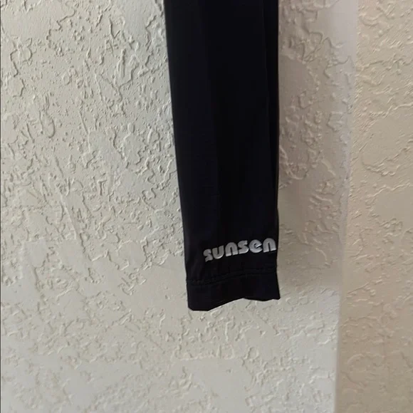 Black Asymmetrical Long Sleeve Crop Tee - Picture 2 of 4